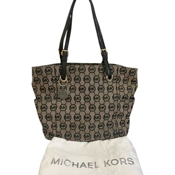 Michael Kors Black and Tan Tote Bag - Picture 1 of 13
